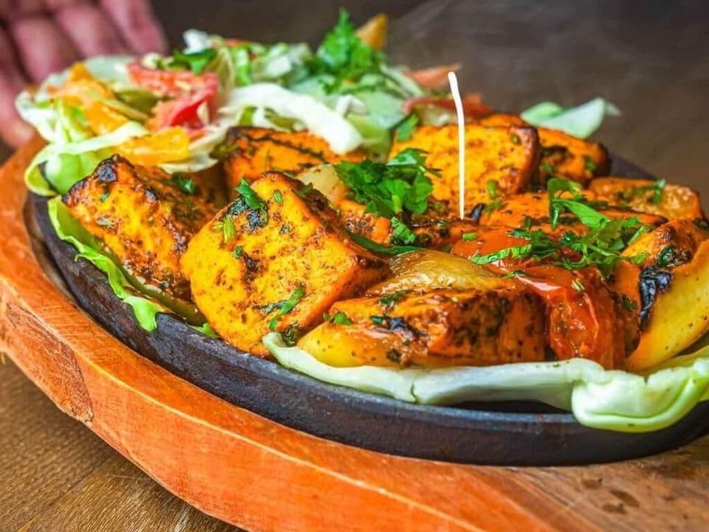 Achaari Paneer Tikka GF