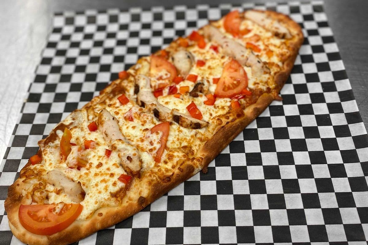 Butter Chicken Pizza