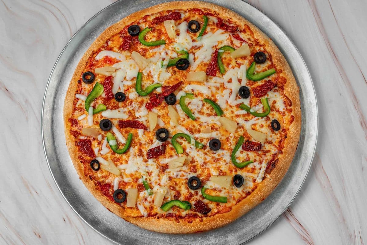 10" Small Deluxe Veggie Pizza
