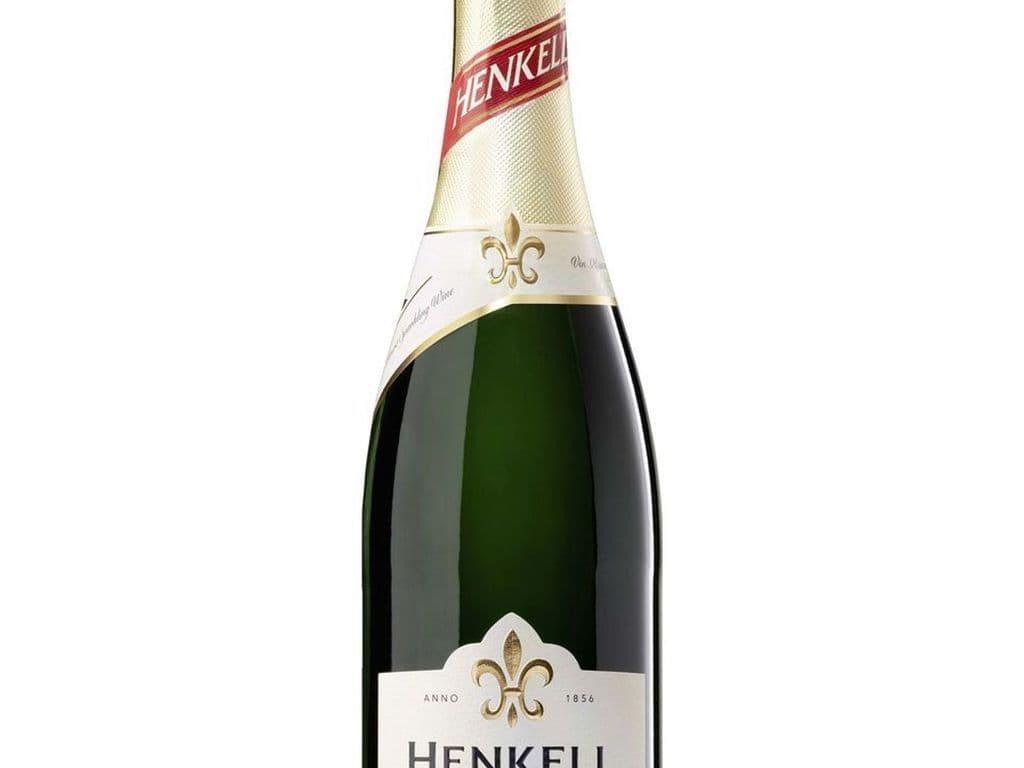 Henkell Trocken Sparkling Wine (750 ml)