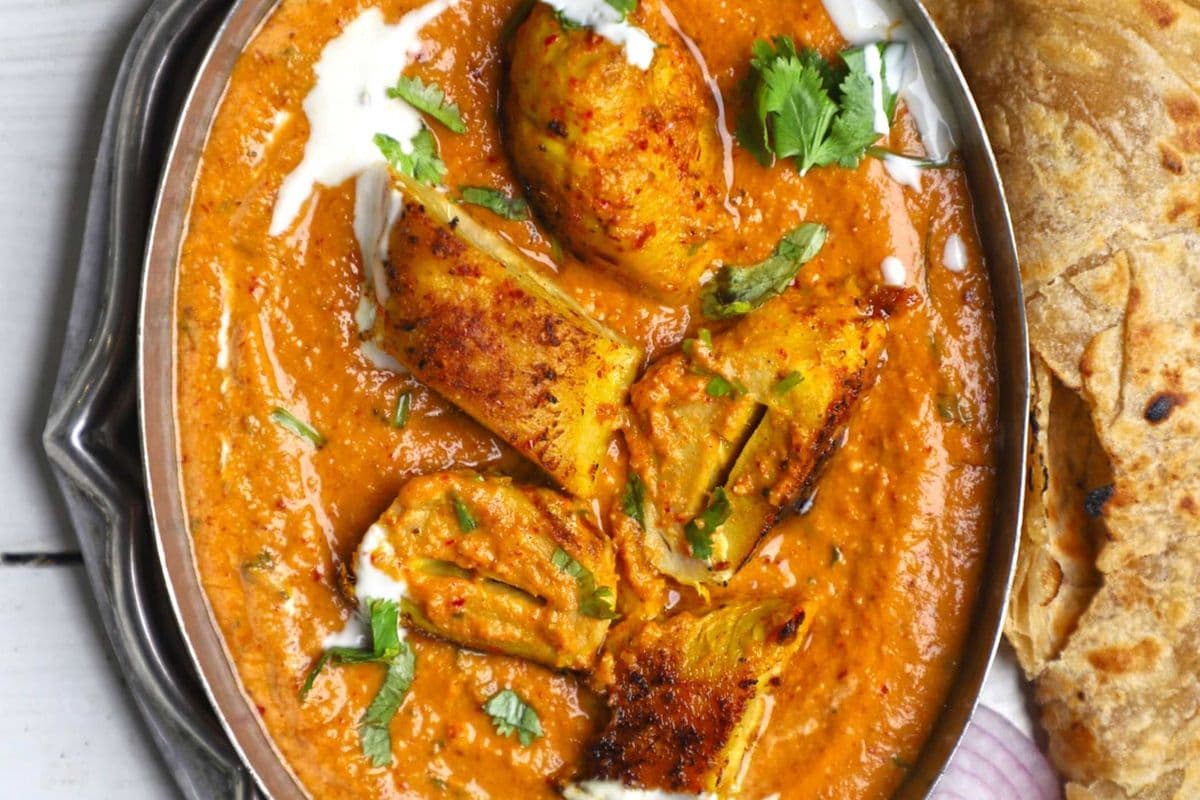 Makhni Chaap Plate with gravy