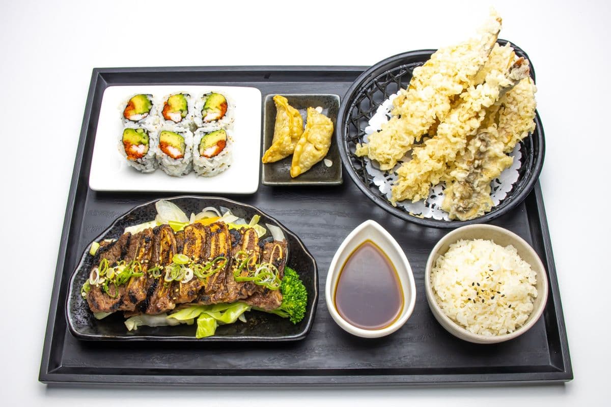 Kalbi Dinner Combo