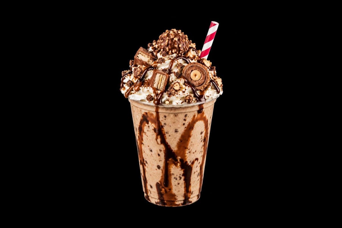 Pak Donair Special Kinder & Ferrero Rocher Milkshake