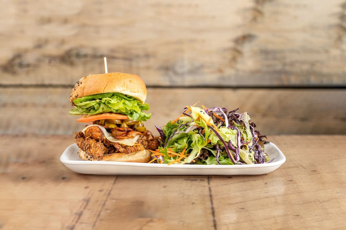 Burger poulet frit