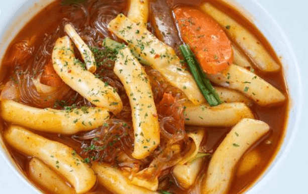 26. Ddukbokki