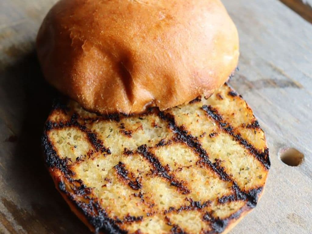 Grilled Garlic Bun