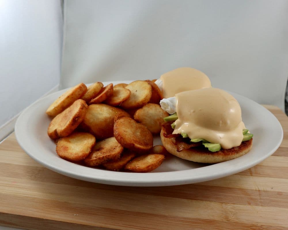 Avocado Bacon Benny
