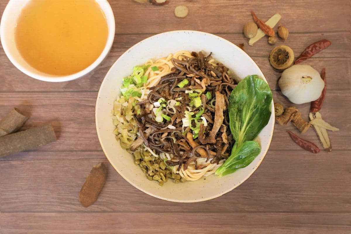 Rou-si Pork 木耳肉丝粉