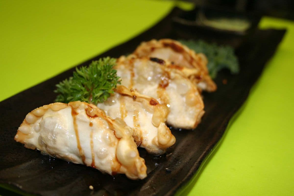Gyoza (6 pcs)