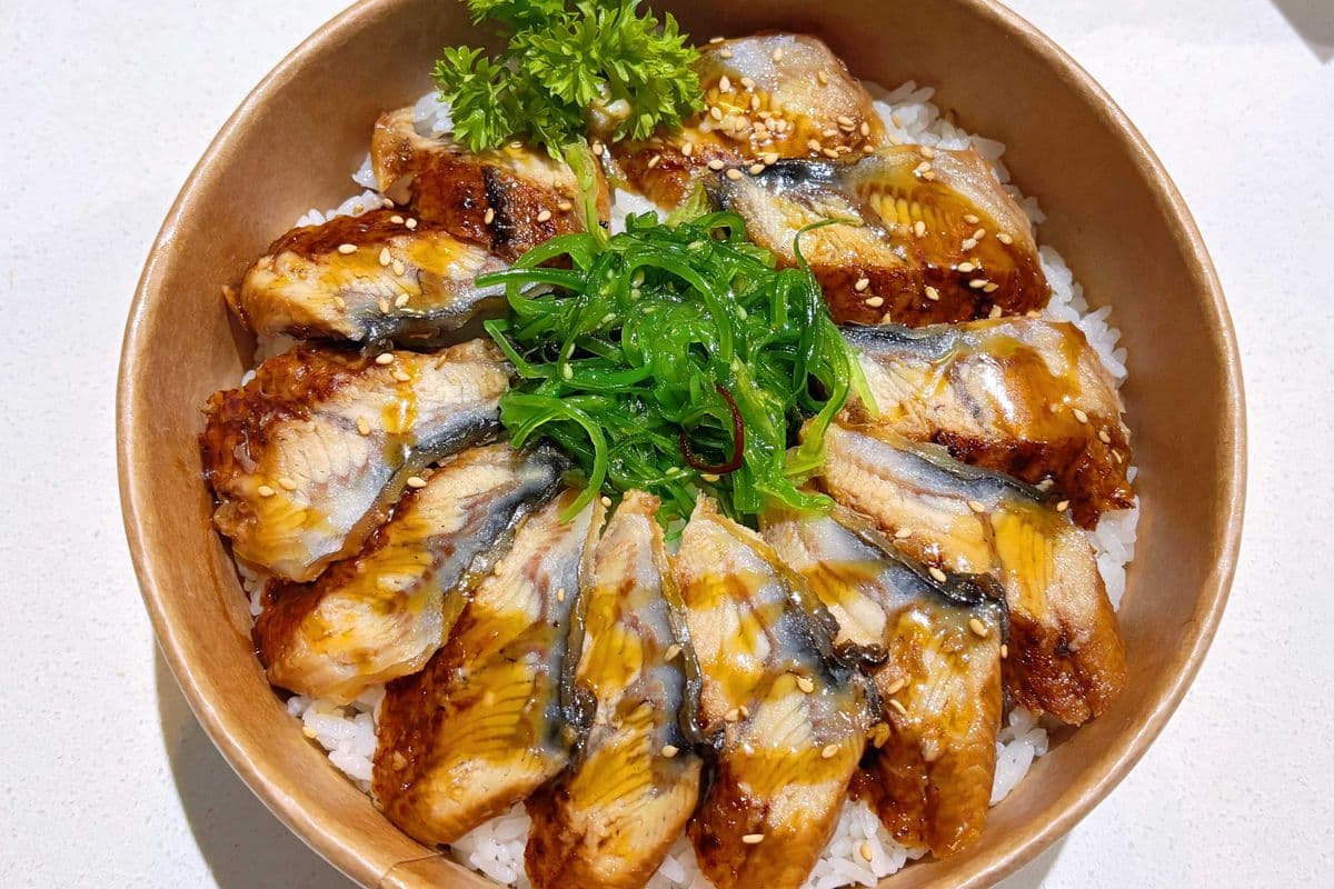 144. Unagi Don