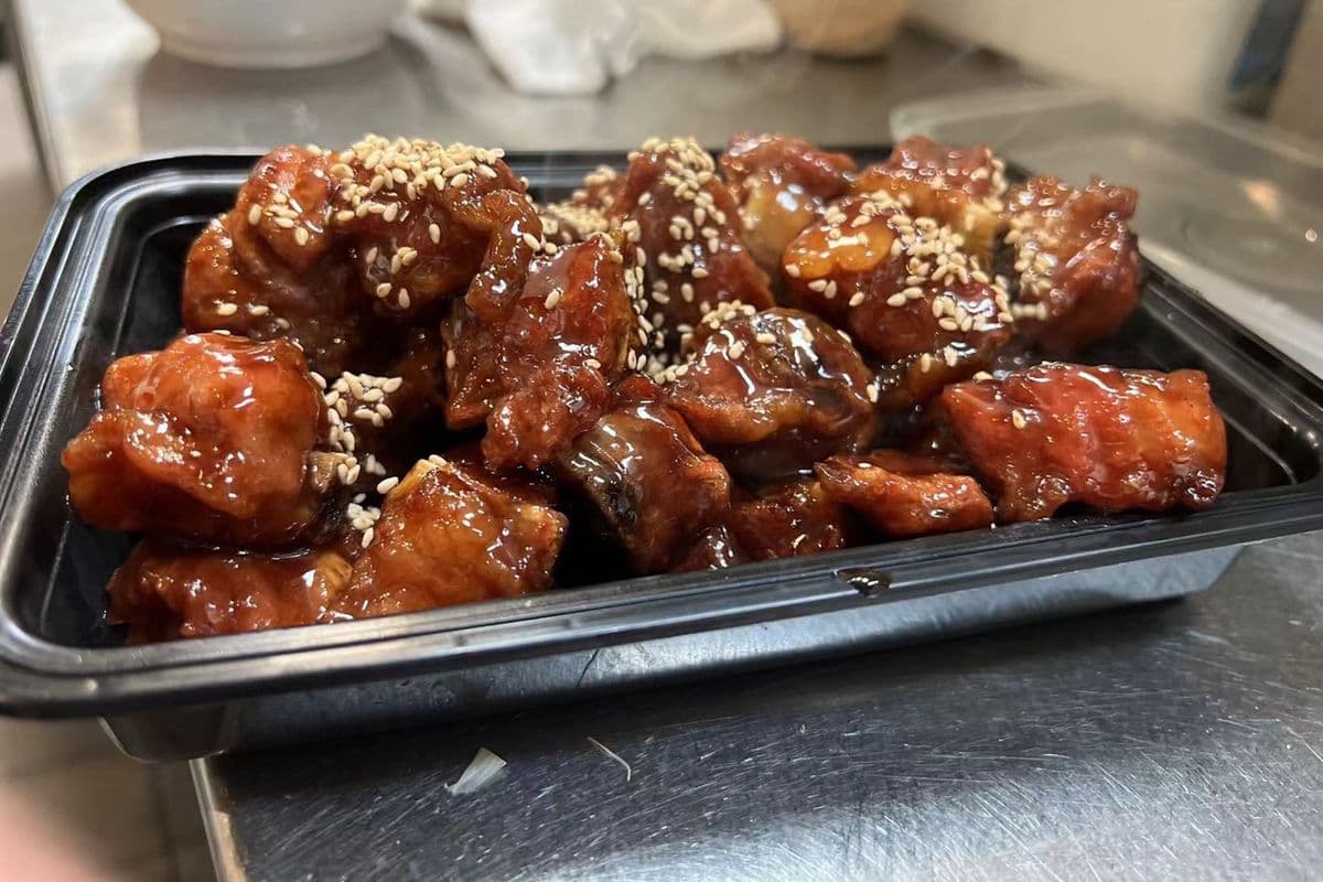 Rib in Chinese black vinegar sauce(镇江骨)