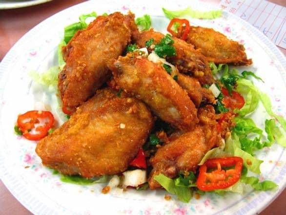 Deep Fried Chicken Wingettes with Peppery Salt / 椒鹽雞中翼 (例)