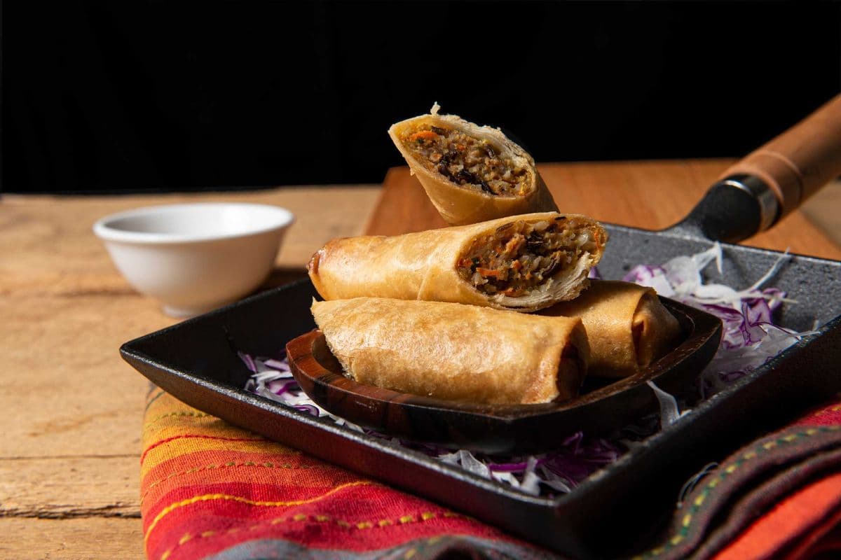Vegetarian Spring Rolls (2 Pcs)