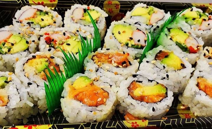 California Roll (6 Pieces) & Spicy Salmon Crispy Roll (6 Pieces)