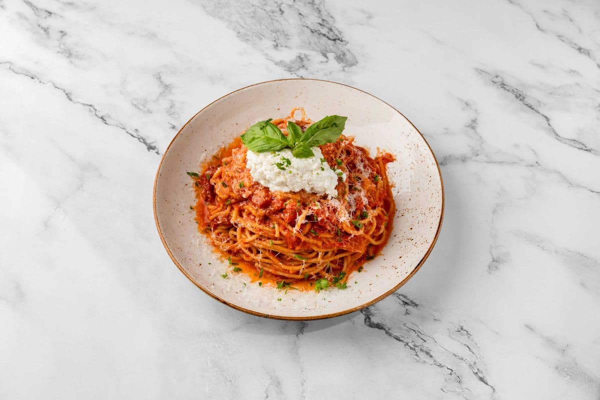 Spaghetti Pomodoro E Ricotta