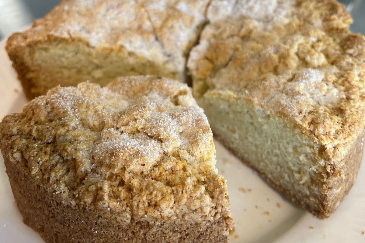 Buttermilk Scone & Jam
