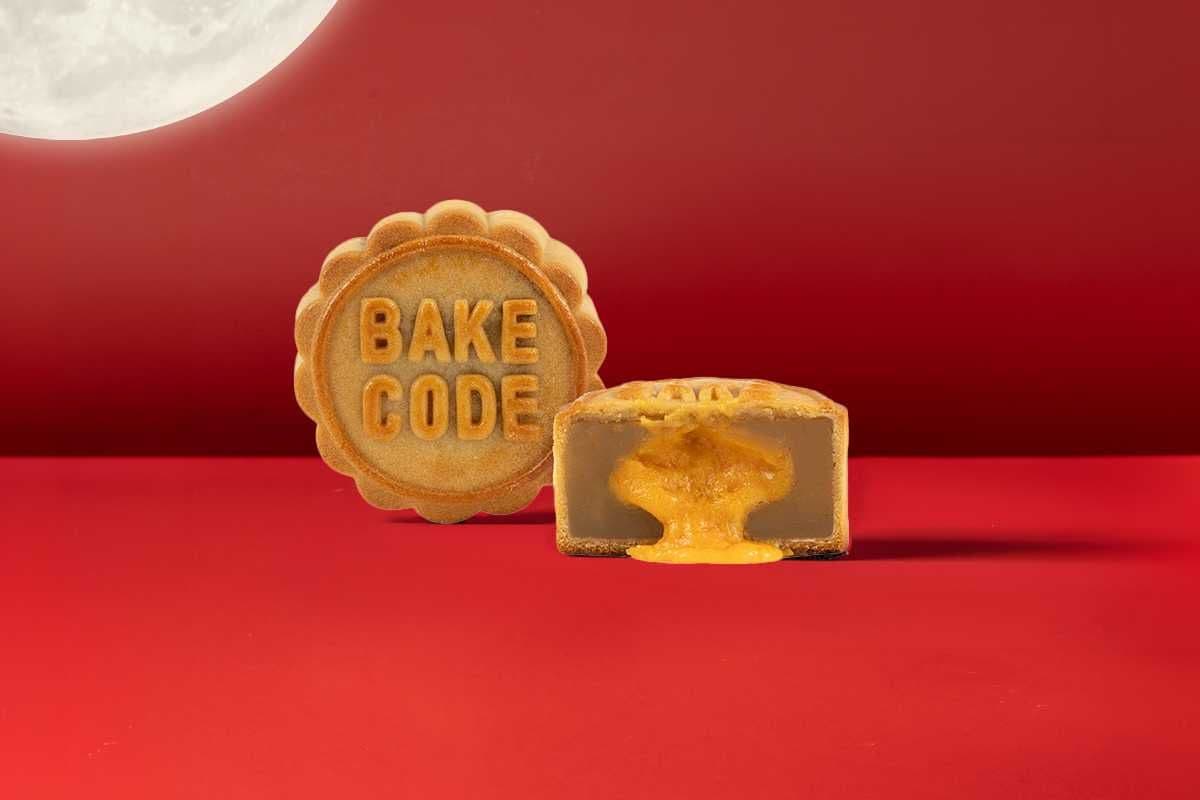 Lotus Salted Egg Mooncake