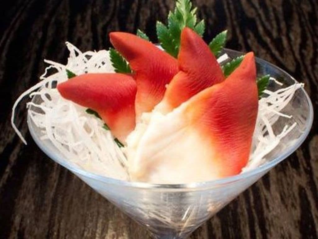 Surf Clam (Hokkigai) Sashimi