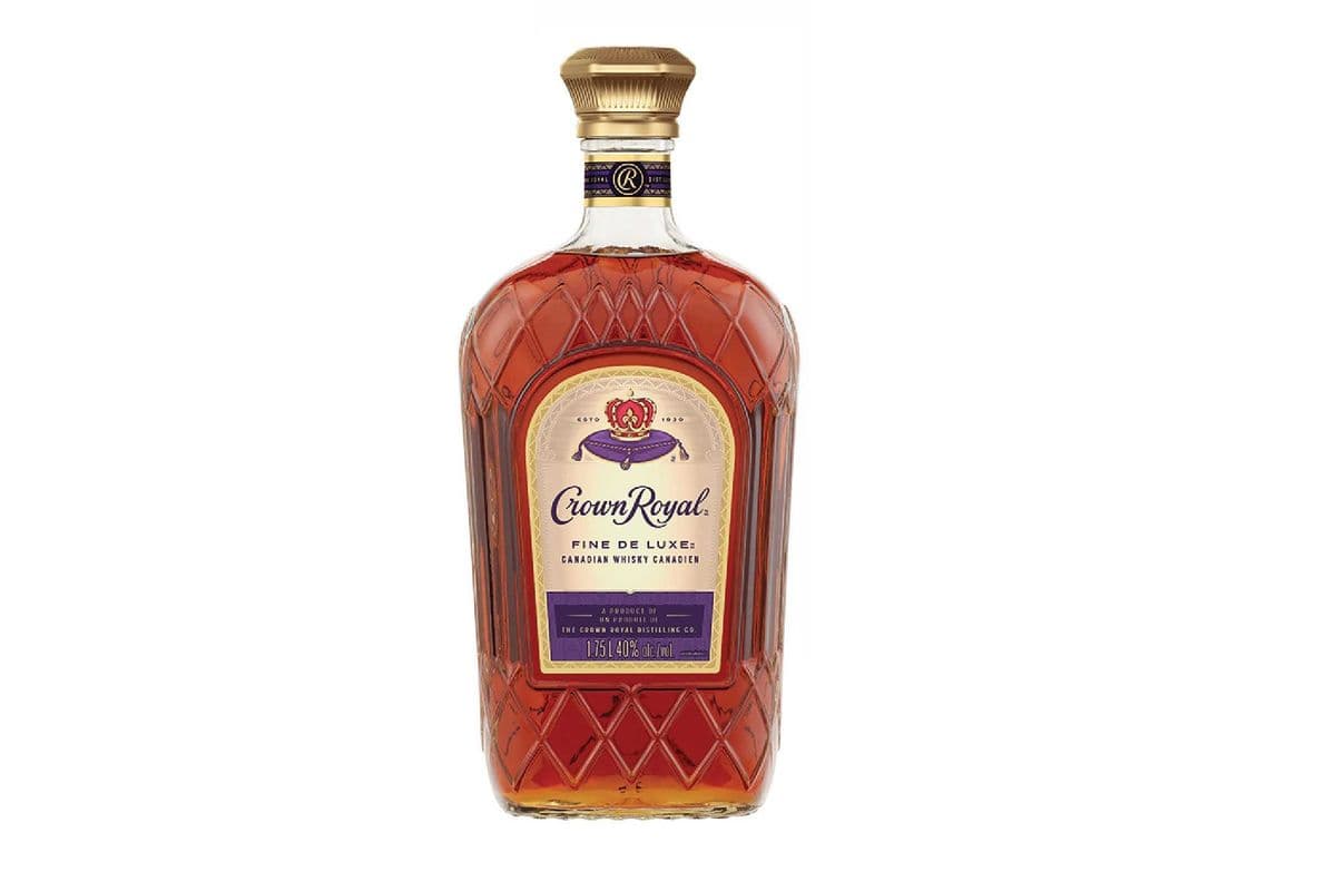 Crown Royal Fine Deluxe Canadian Whiskey (1 x 1750ml)