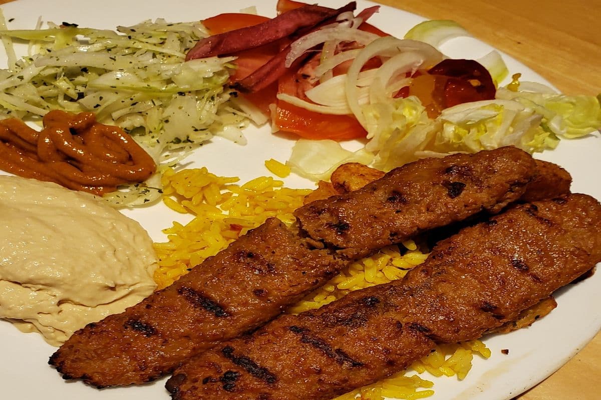 Assiette Vegan Kafta Kebab / Assiette Vegan Kafta Kebab