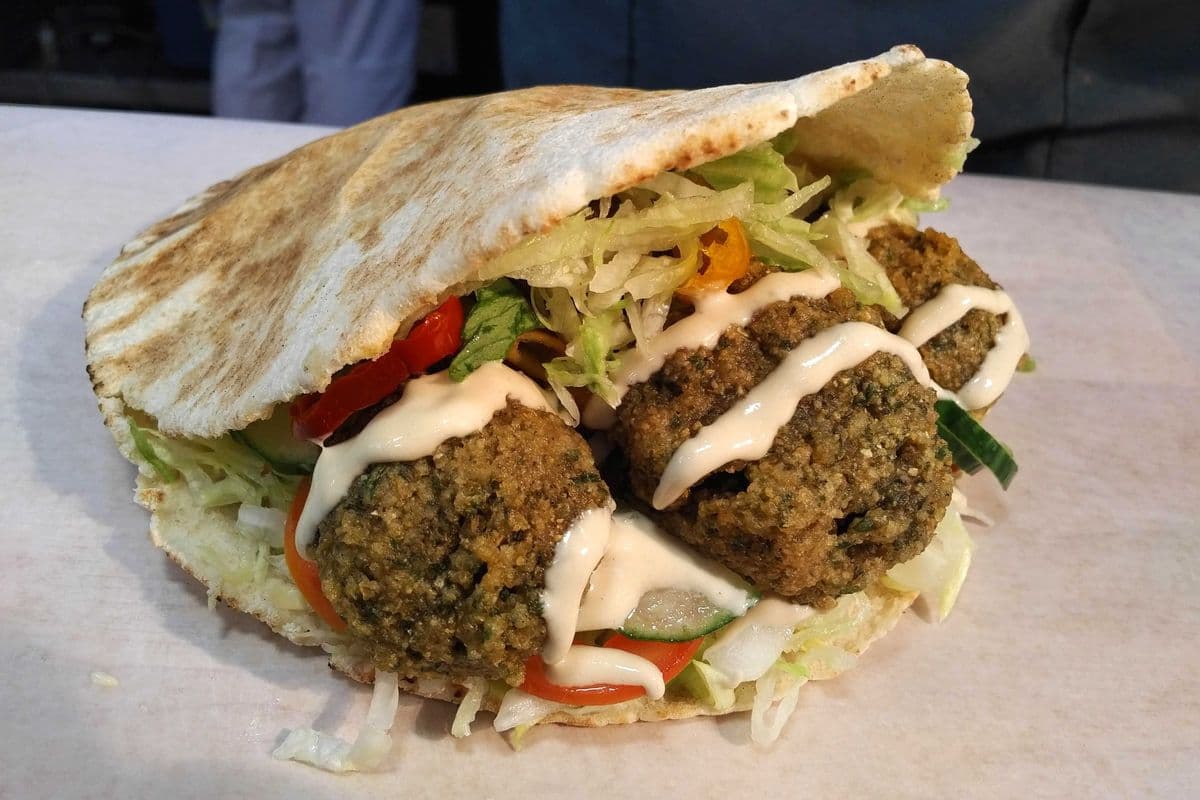 Falafel Pita (Medium) (Vegan)