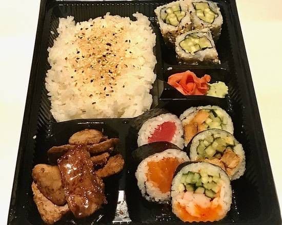 Bento maki et steak terriyaki / Bento Maki and Steak Terriyaki
