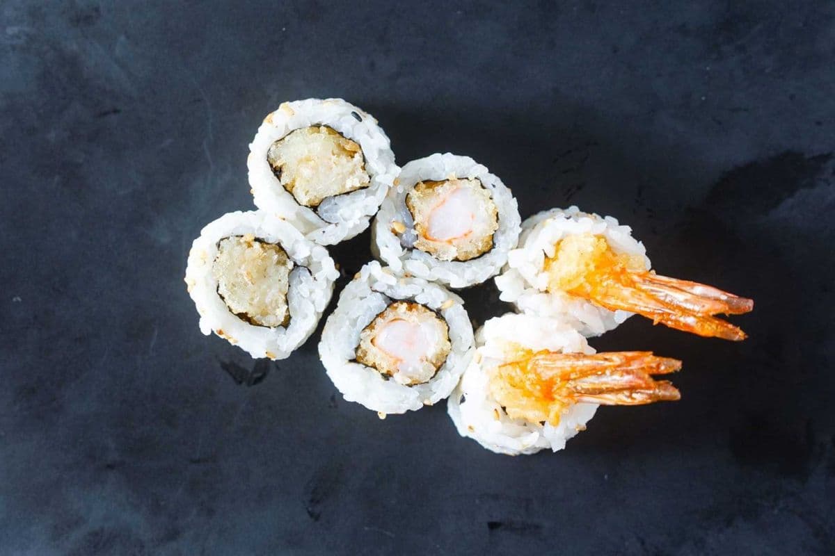 21. Crevette tempura (6 mcx) / Shrimp Tempura (6 Pcs)