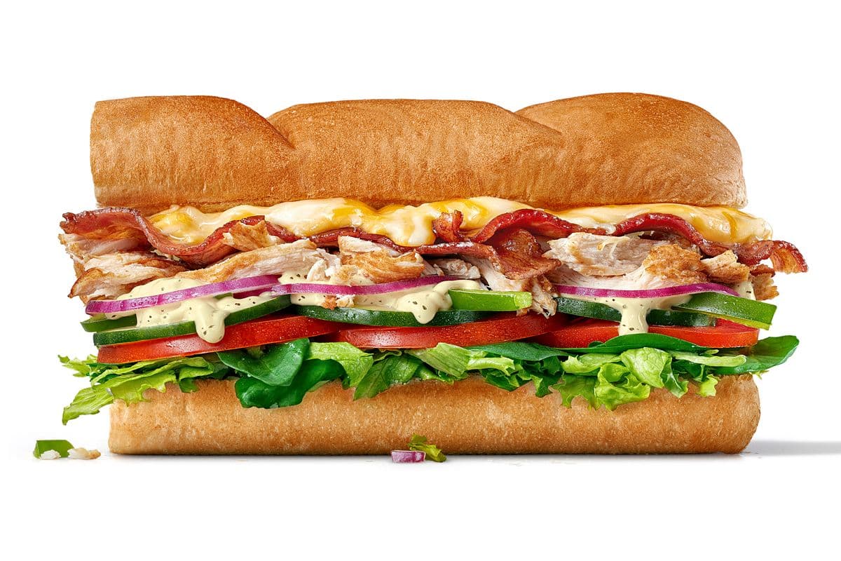Poulet, bacon et ranch au poivre 6" / 6" Chicken Bacon & Peppercorn Ranch Sub (450 Cals)