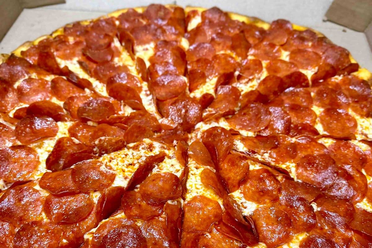 120 Pepperoni Pizza - 18”