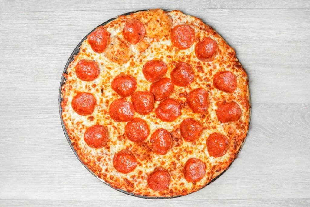 Large Pepperoni Pizza