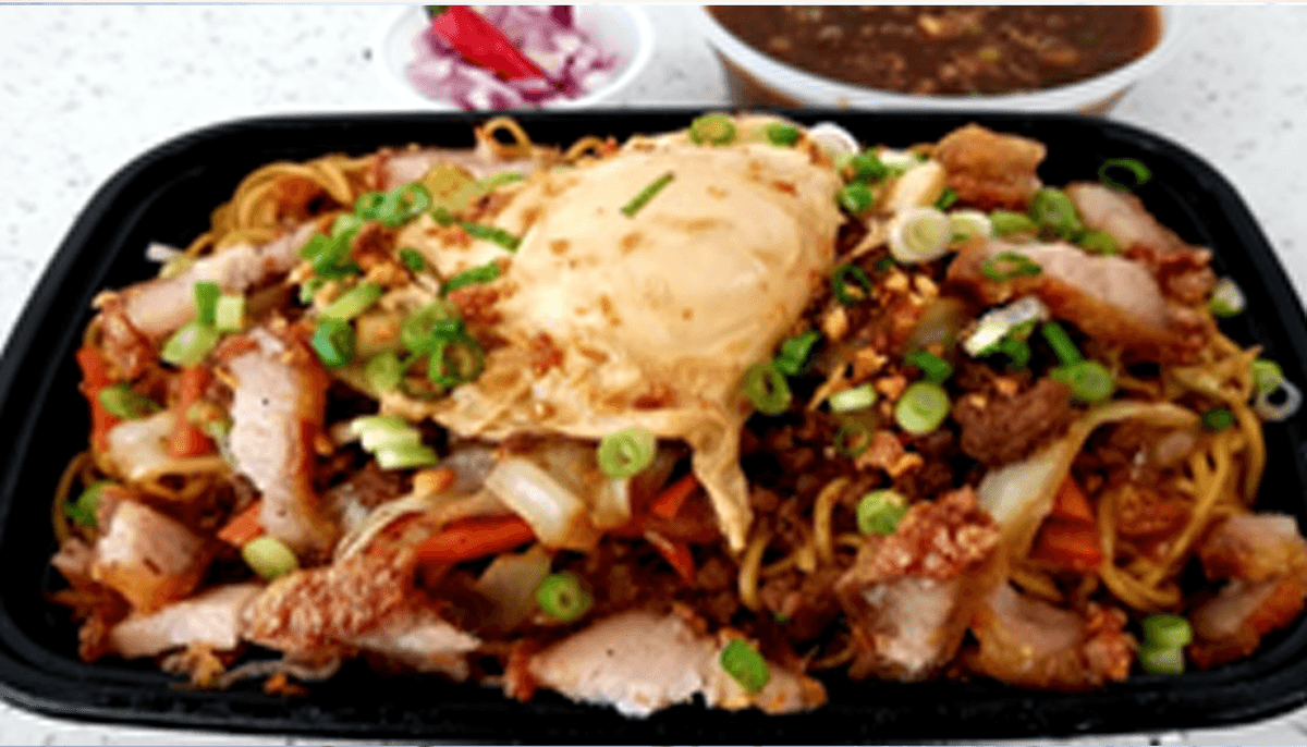 F6. Special Pancit Batil Patong