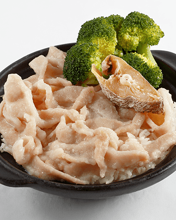24. Steamed Rice with Pork Toro and Salted Fish 24. 鹹魚爽肉飯