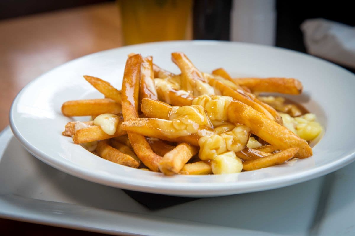 Large Poutine