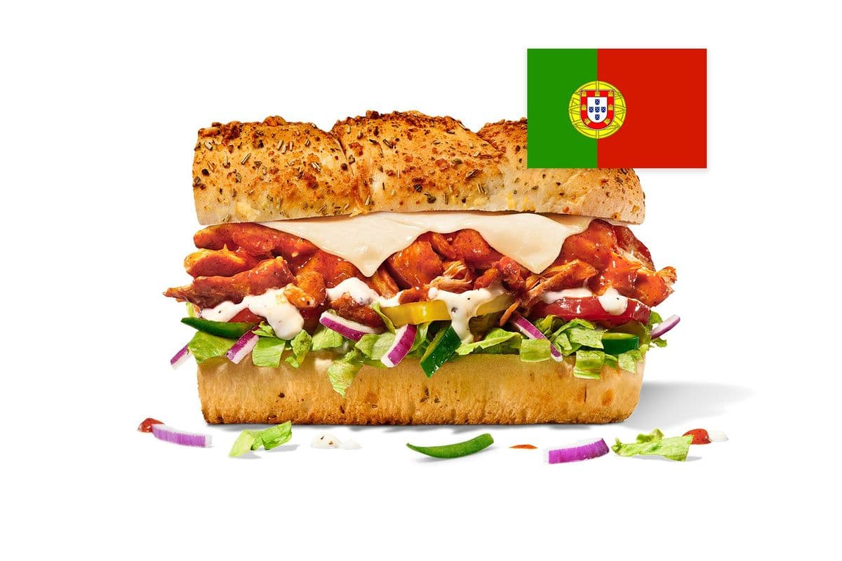 Spicy Garlic & Chicken (Footlong)