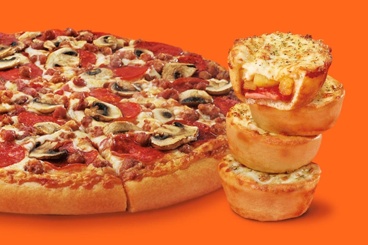 Hula Hawaiian Crazy Puffs & Medium Canadian Pizza Bundle