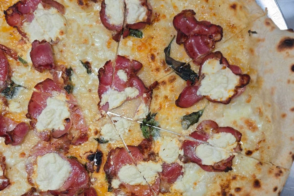 Capricotta Pizza