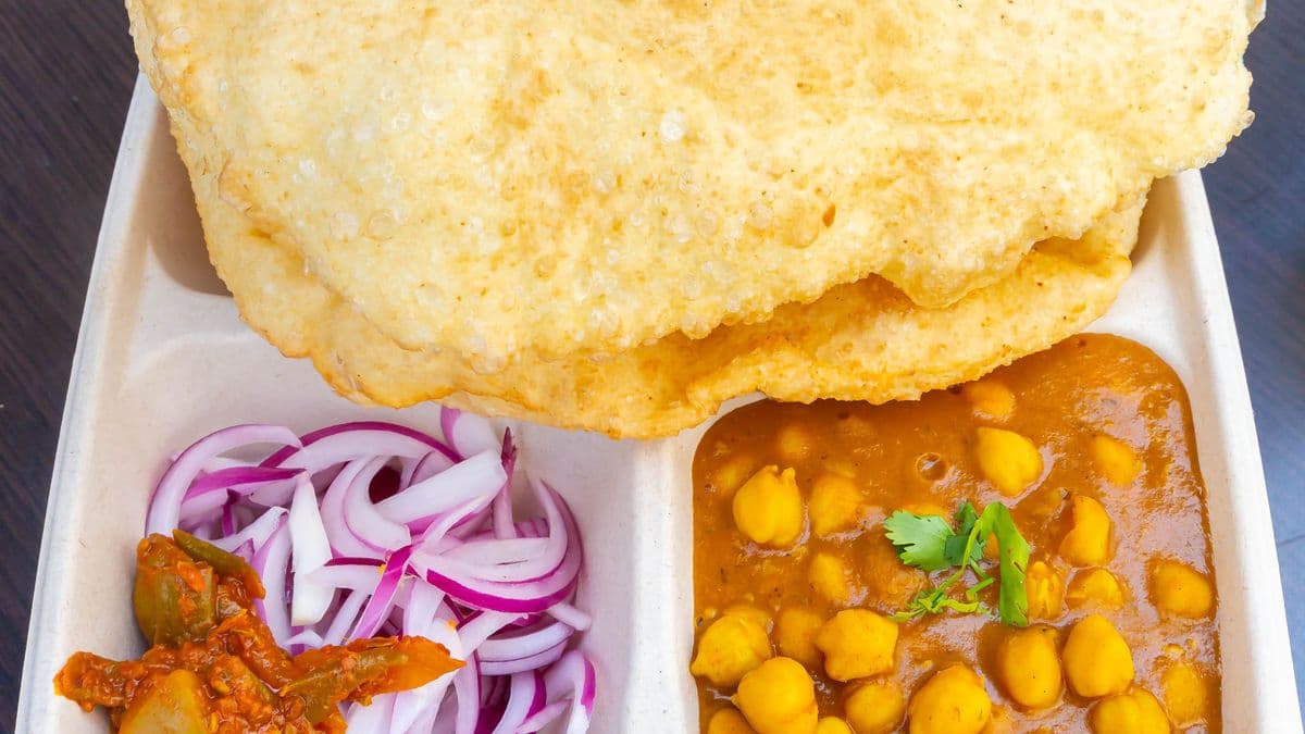 Chana Bhatura