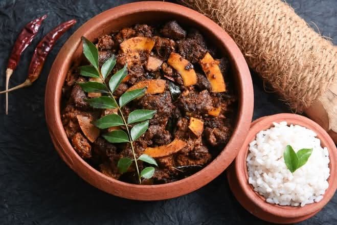 BEEF KURUMULAKU LIVER FRY