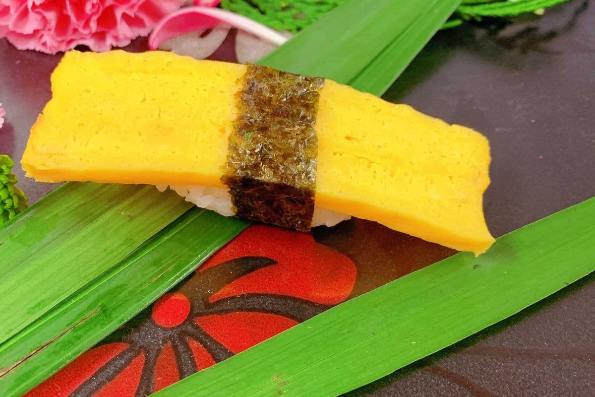 C14. Egg(sushi 3pcs)