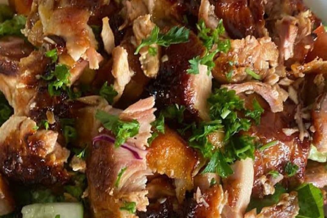 Fattoush Topped with Boneless Chicken