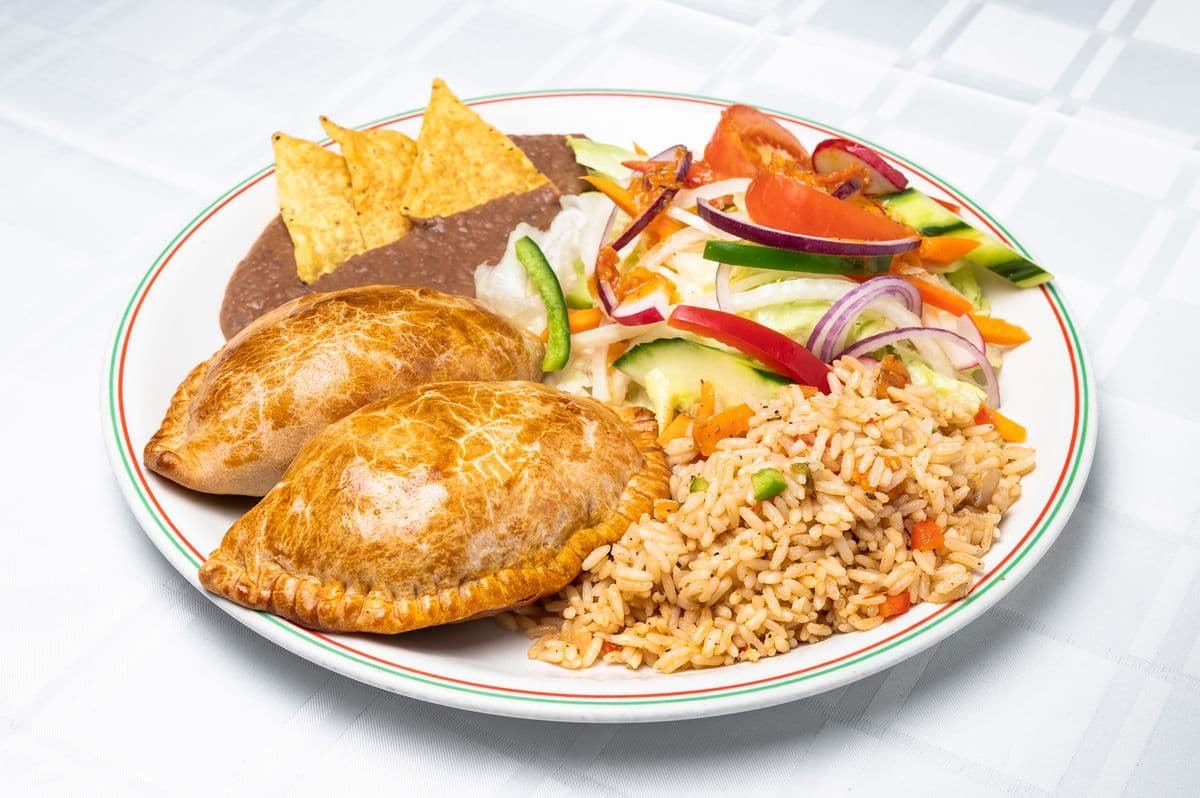 Empanadas (2 pcs)