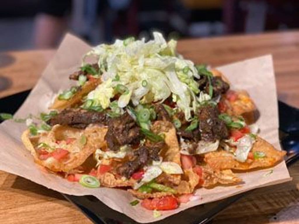 Jerk Chicken Wonton Nachos