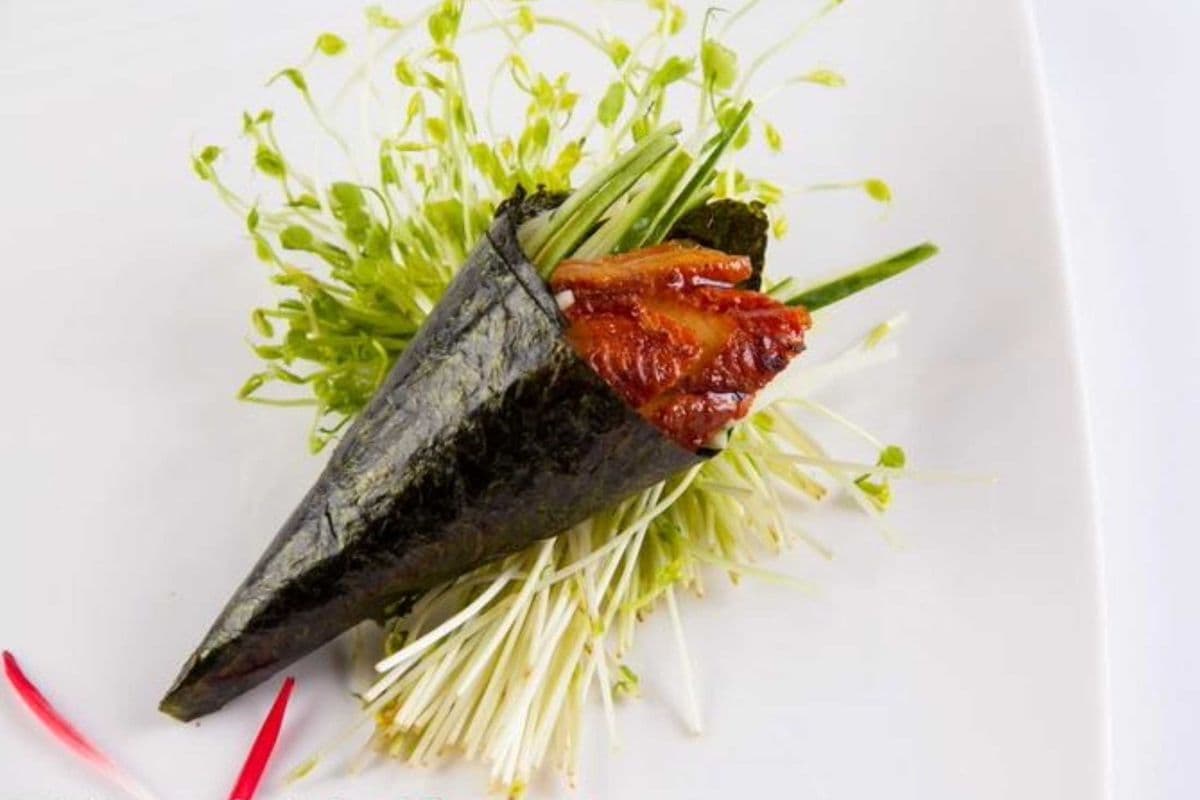 Unagi Temaki Hand Roll