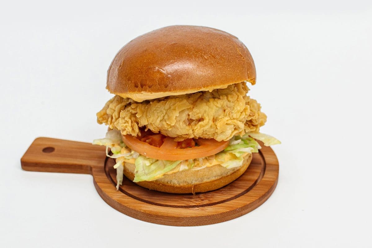 Homestyle Spicy Fried Chicken Sandwich (591 Cal)