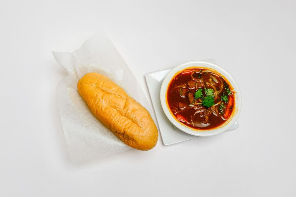 38a. Beef Stew with Baguette