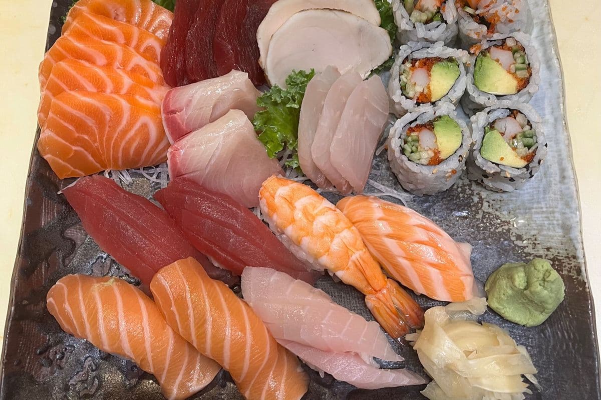 Sushi + Sashimi Dinner