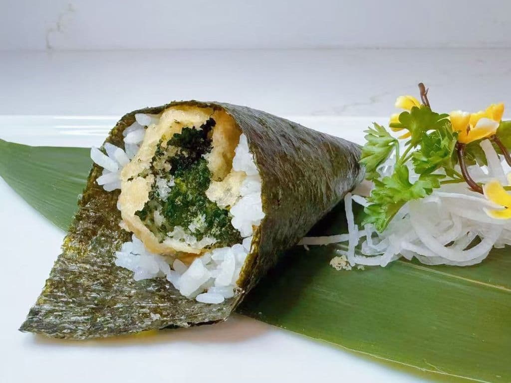 Spicy Broccoli Handroll(1 pc)