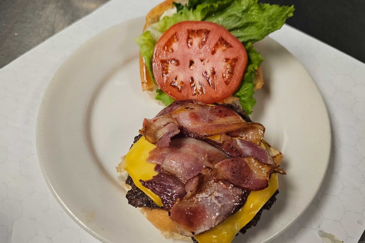 Bacon Cheeseburger