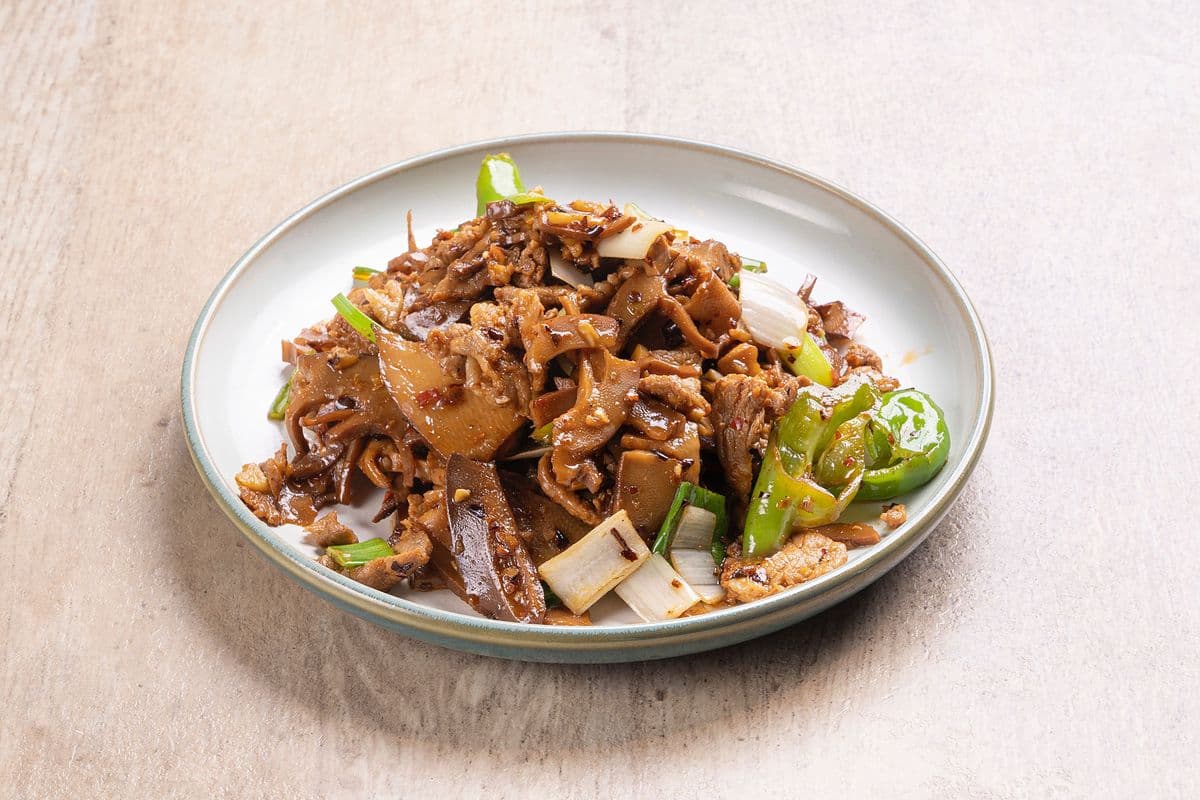 C21. 小炒山笋 Pork Belly with Bamboo Shoots