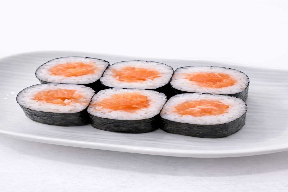 Salmon Maki